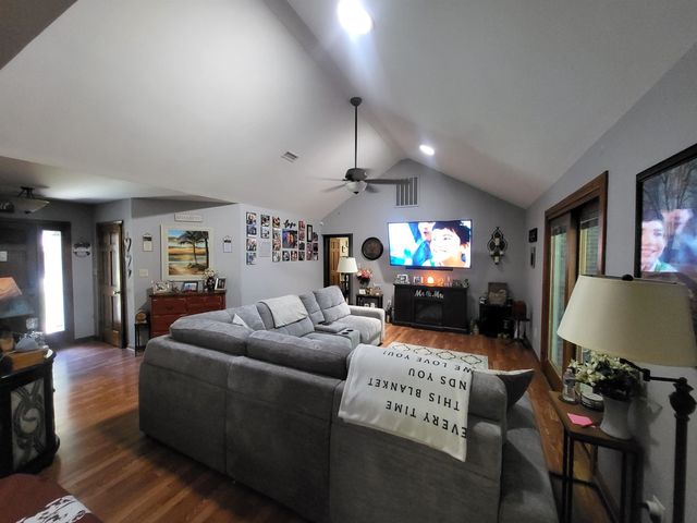 404 Ashwood Ln., Myrtle Beach, SC 29588