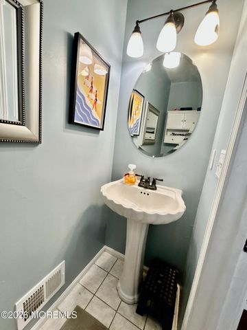 117 Messenger Street, Toms River, NJ 08753