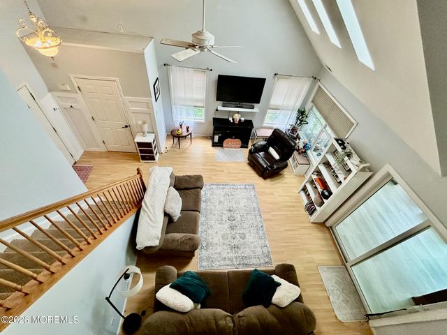 117 Messenger Street, Toms River, NJ 08753