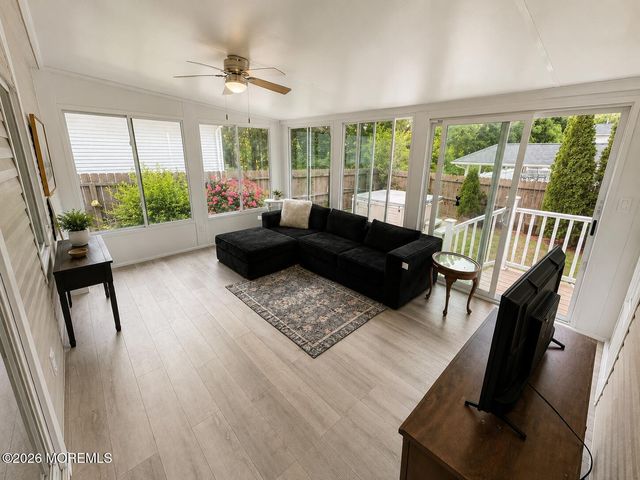 117 Messenger Street, Toms River, NJ 08753