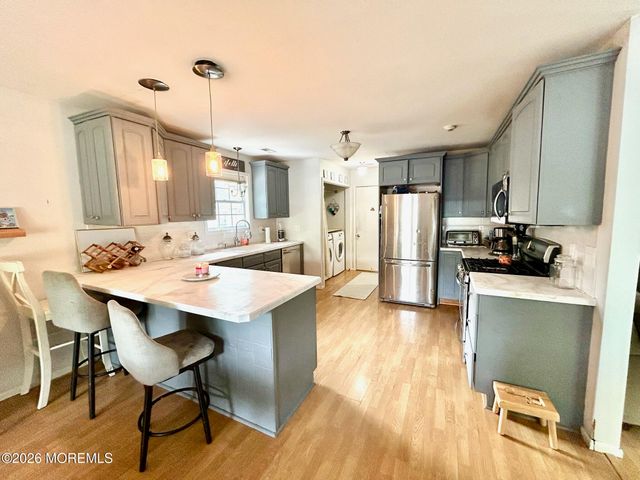 117 Messenger Street, Toms River, NJ 08753