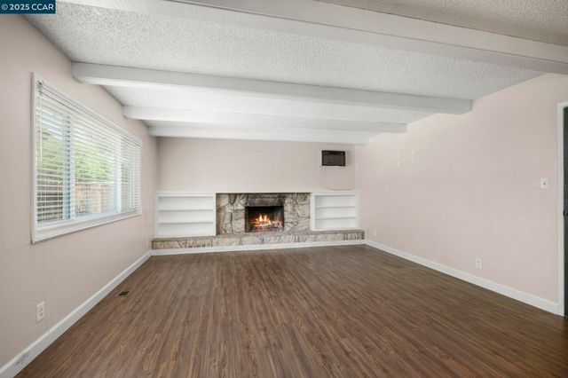 913 Dartmouth, Concord, CA 94518