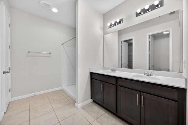 689 MEADOW POINTE DRIVE, Haines City, FL 33844