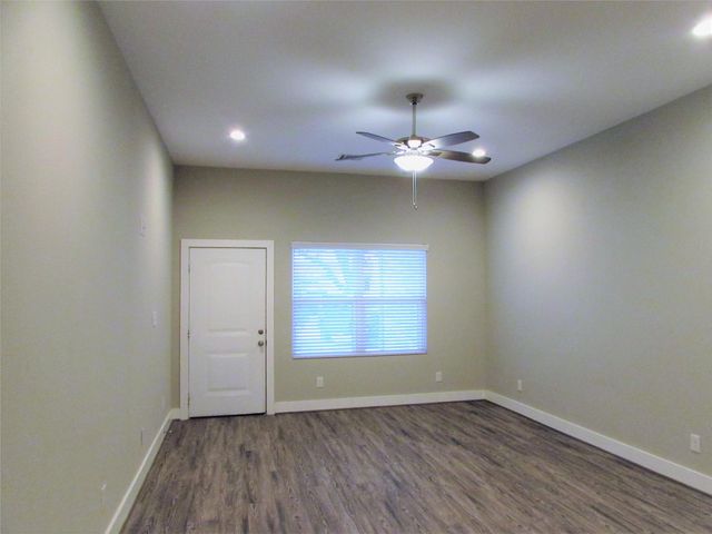 3249 Dixie Drive A, Houston, TX 77021