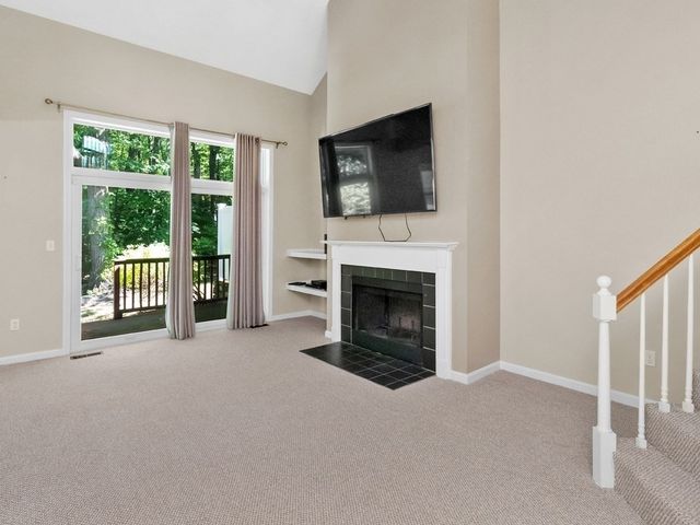 33 Bishops Forest Drive 33, Waltham, MA 02452