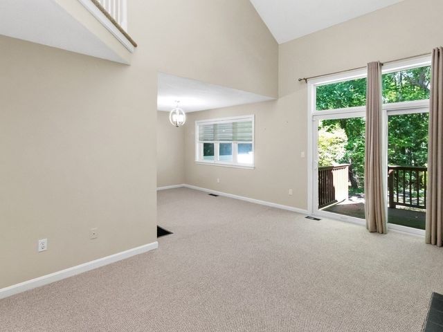 33 Bishops Forest Drive 33, Waltham, MA 02452