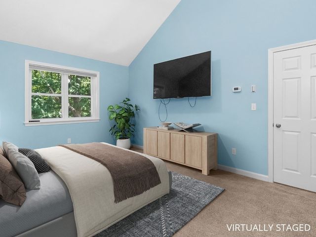 33 Bishops Forest Drive 33, Waltham, MA 02452