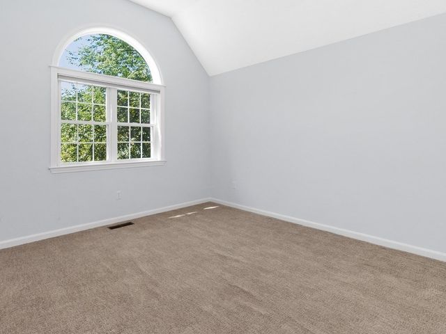 33 Bishops Forest Drive 33, Waltham, MA 02452