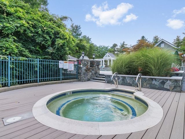 33 Bishops Forest Drive 33, Waltham, MA 02452