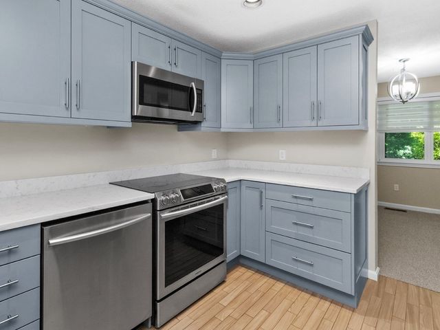 33 Bishops Forest Drive 33, Waltham, MA 02452