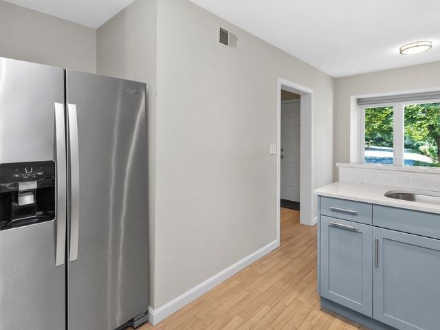 33 Bishops Forest Drive 33, Waltham, MA 02452