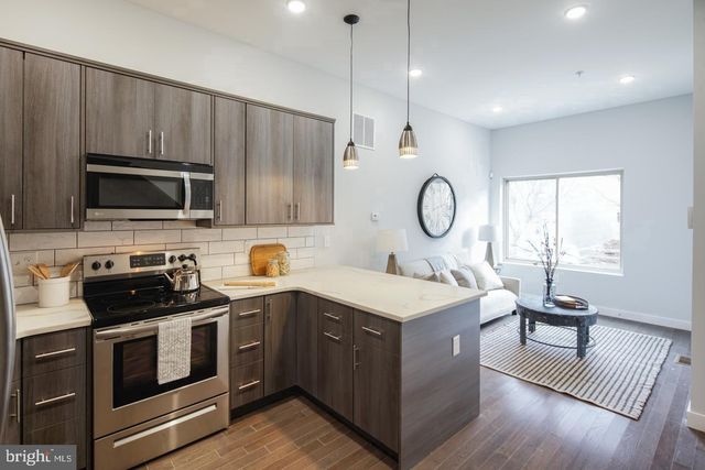 2120 N FRANKLIN ST, Philadelphia, PA 19122