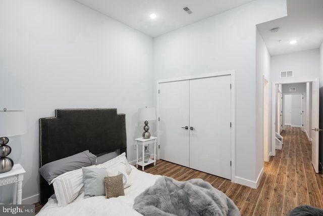 2120 N FRANKLIN ST, Philadelphia, PA 19122