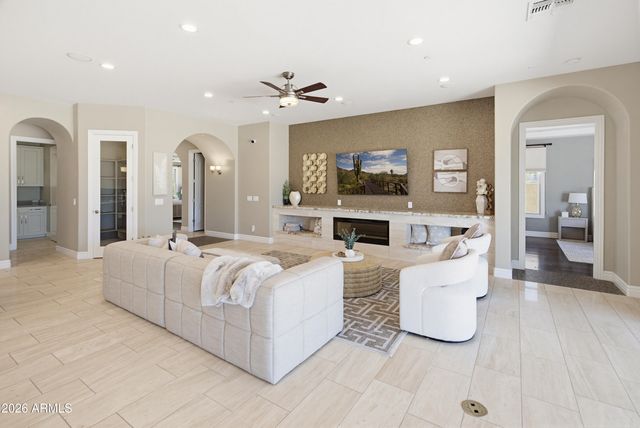 35519 N 87TH Place, Scottsdale, AZ 85266