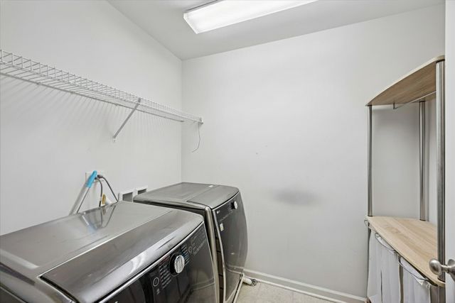 246 Owen Street, Matteson, IL 60443