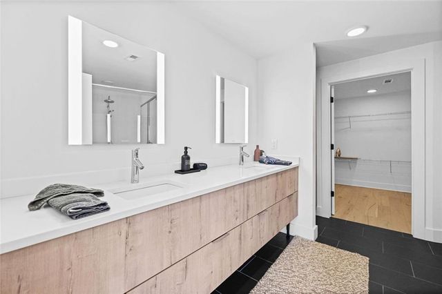 346 Peters Street SW 301, Atlanta, GA 30313