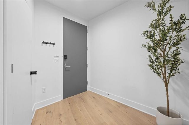 346 Peters Street SW 301, Atlanta, GA 30313
