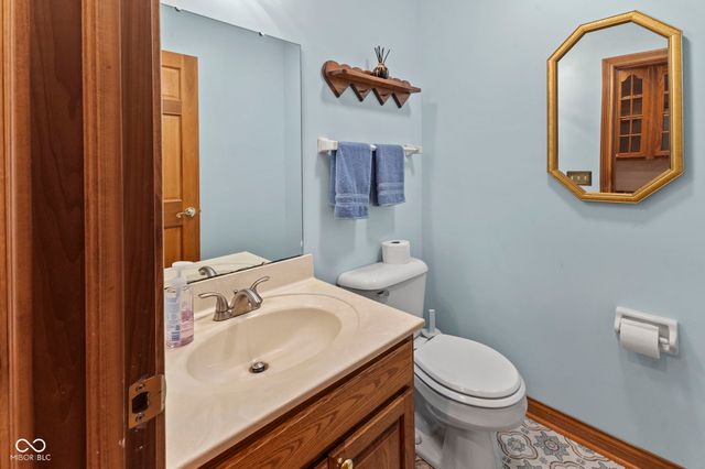 1835 Rooses Lane, Indianapolis, IN 46217