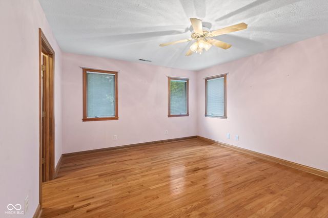 1835 Rooses Lane, Indianapolis, IN 46217