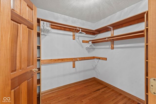 1835 Rooses Lane, Indianapolis, IN 46217