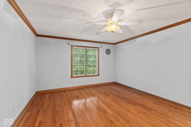 1835 Rooses Lane, Indianapolis, IN 46217