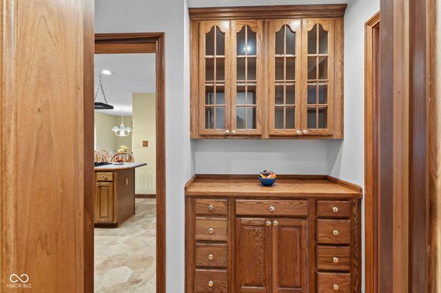 1835 Rooses Lane, Indianapolis, IN 46217