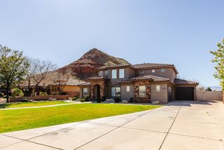 2038 S GREAT BASIN DR., Washington, UT 84780