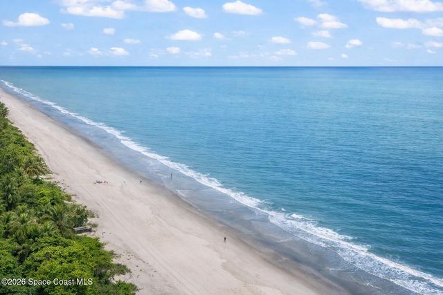 251 Avenida Del Sol, Indialantic, FL 32903