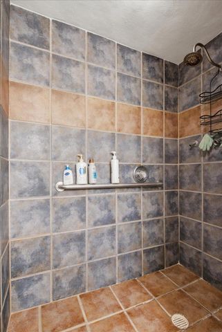 228 Oakwood Drive, Evansdale, IA 50707