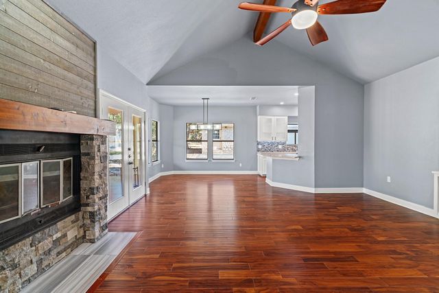 128 Mockingbird LN, Georgetown, TX 78633