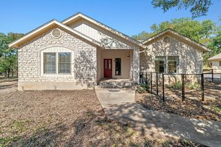 128 Mockingbird LN, Georgetown, TX 78633