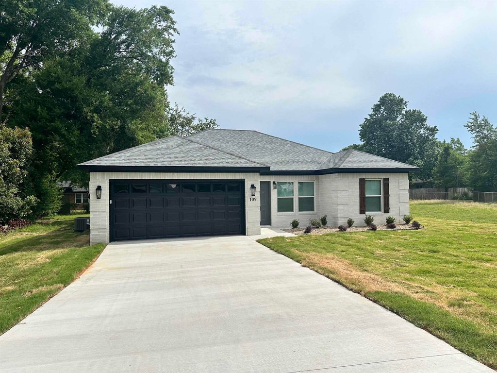 109 Essex Cove, Jacksonville, AR 72076