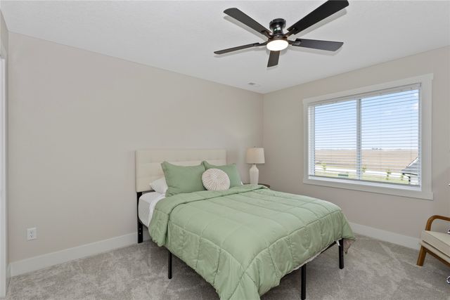 1540 NW Bull Run Court, Waukee, IA 50263