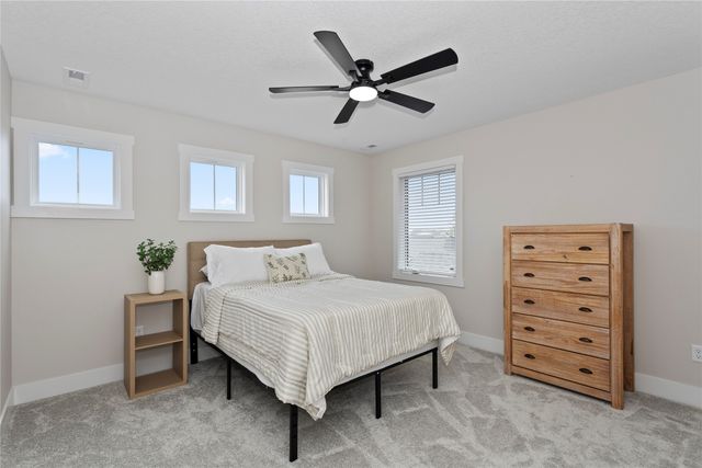1540 NW Bull Run Court, Waukee, IA 50263