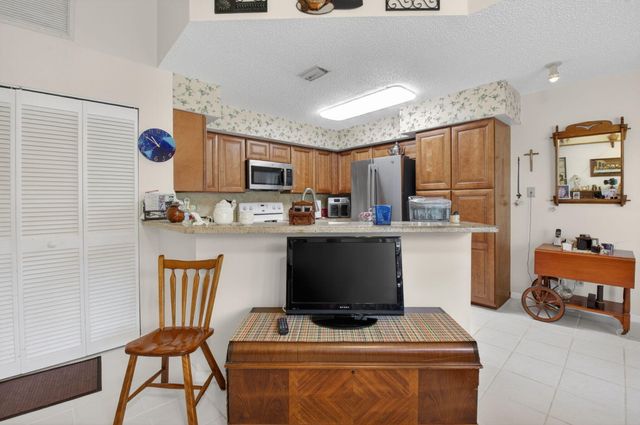 4790 Brighton Lakes Boulevard, Boynton Beach, FL 33436