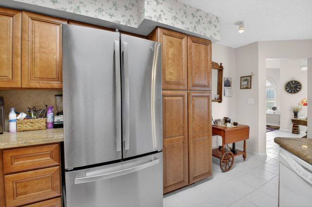 4790 Brighton Lakes Boulevard, Boynton Beach, FL 33436