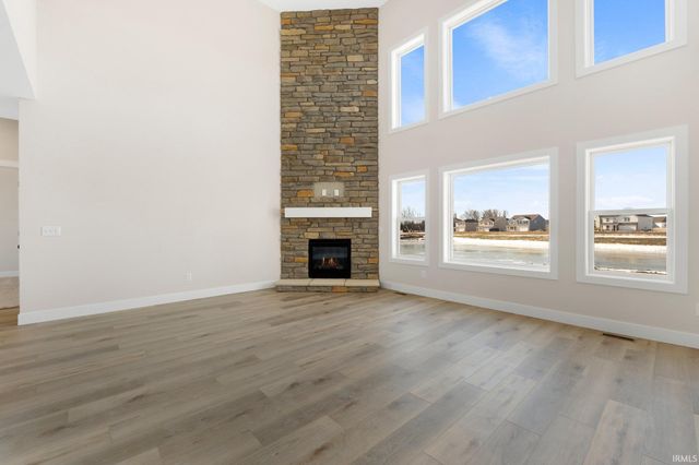 11281 Winter Quarters Pass, Fort Wayne, IN 46818