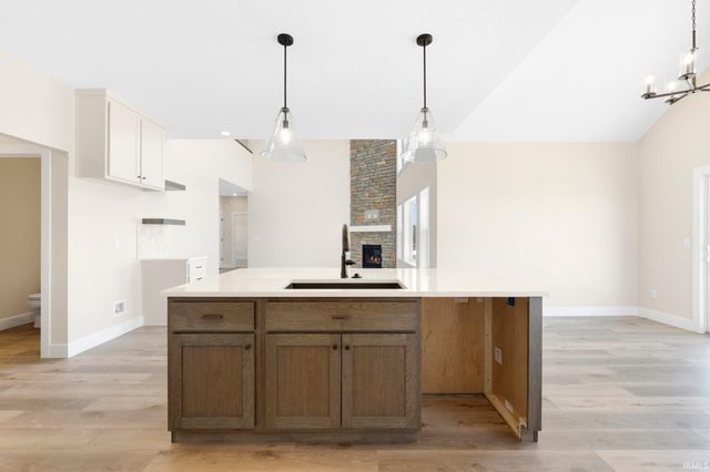 11281 Winter Quarters Pass, Fort Wayne, IN 46818