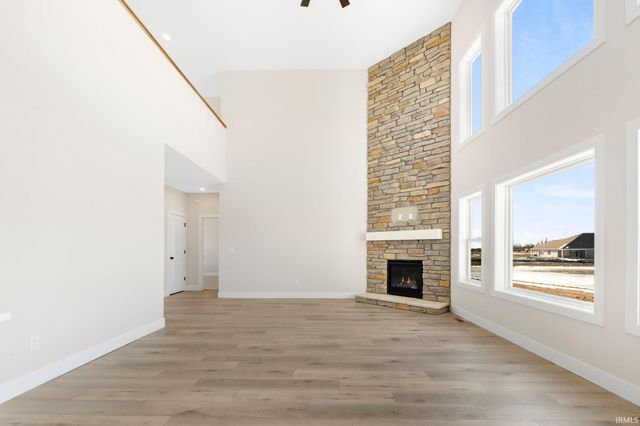 11281 Winter Quarters Pass, Fort Wayne, IN 46818