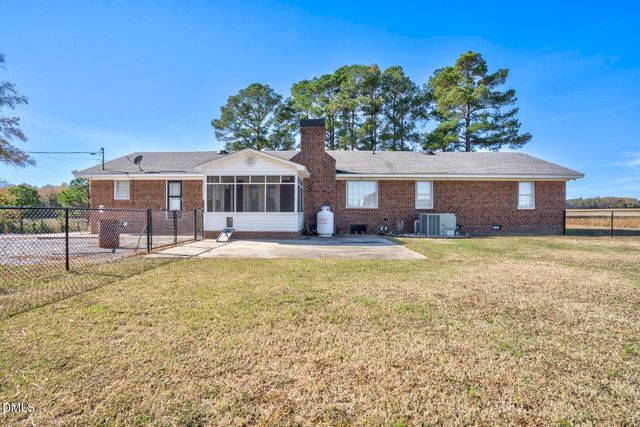 6148 Cattail Road, Elm City, NC 27822