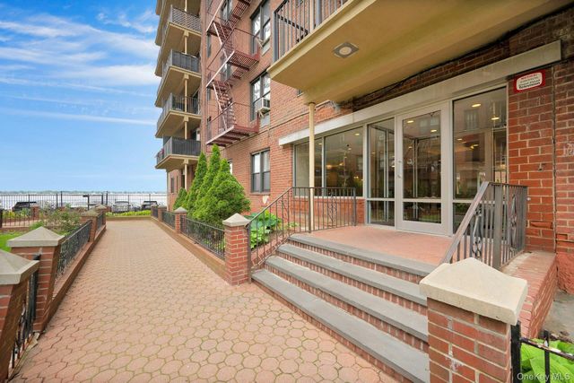 1110 Stadium Avenue 1H, Bronx, NY 10465