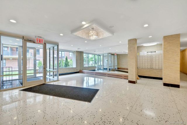 1110 Stadium Avenue 1H, Bronx, NY 10465