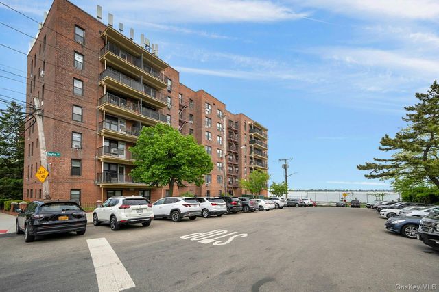 1110 Stadium Avenue 1H, Bronx, NY 10465
