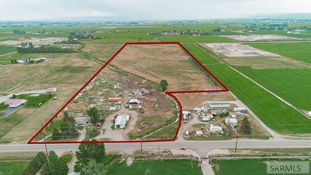 14122 N 5th E, Idaho Falls, ID 83401