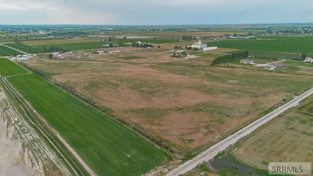 14122 N 5th E, Idaho Falls, ID 83401