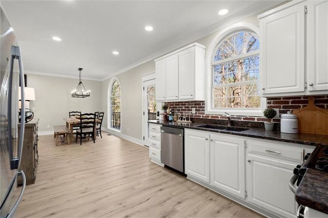 377 Westchester Way, Canton, GA 30115