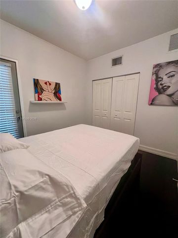 601 11th St 107, Miami Beach, FL 33139