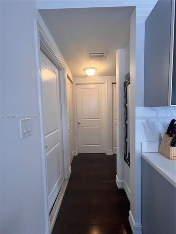 601 11th St 107, Miami Beach, FL 33139