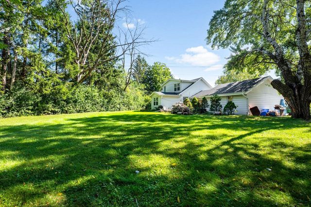 2785 Lilly ROAD, Brookfield, WI 53005