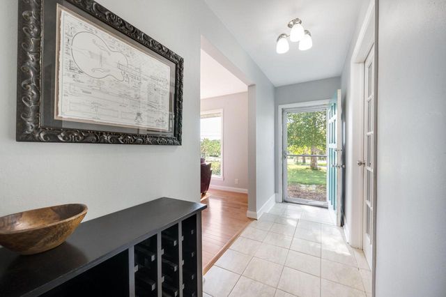 2785 Lilly ROAD, Brookfield, WI 53005